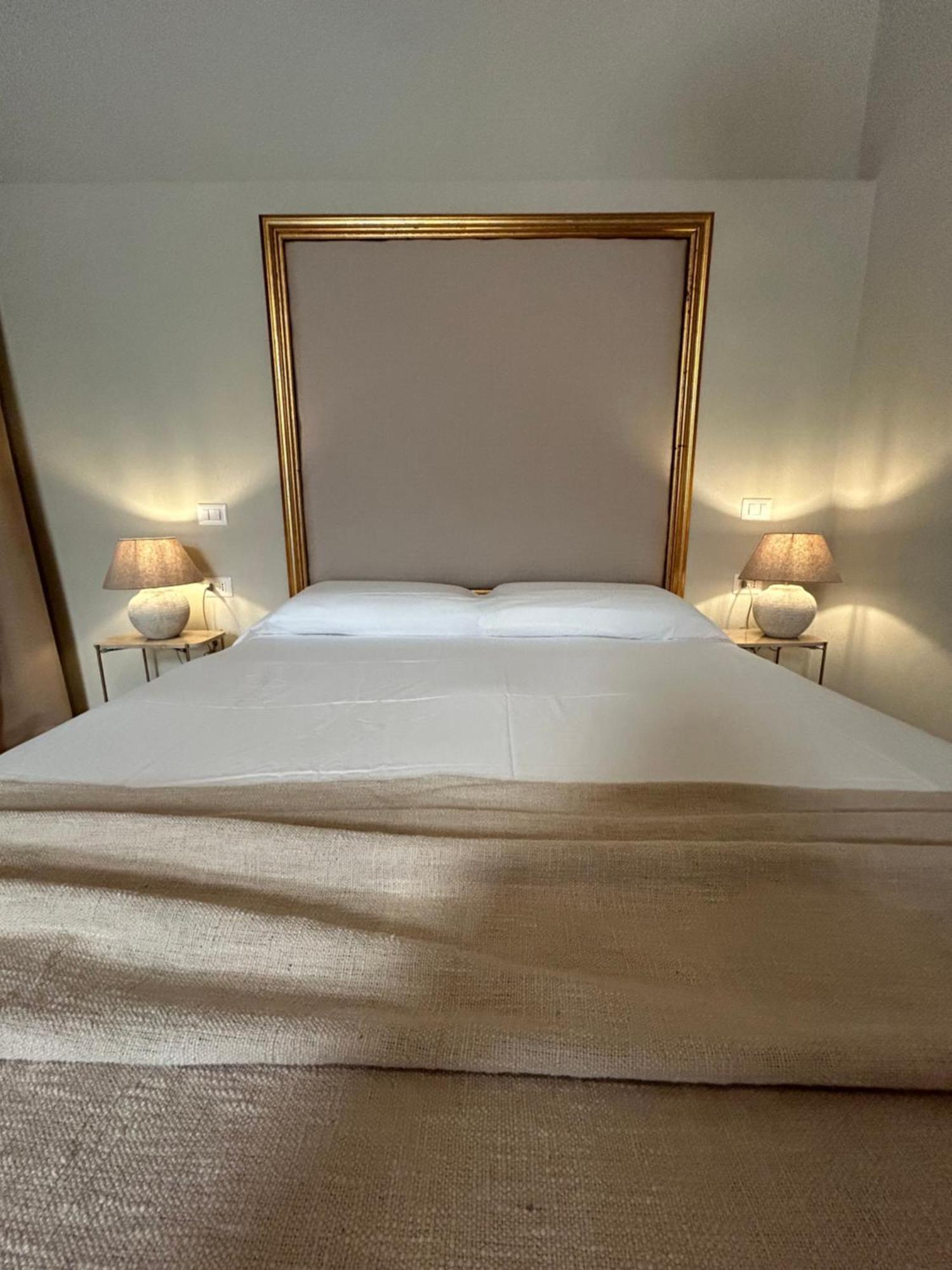 Notus Rooms Noto Exterior photo